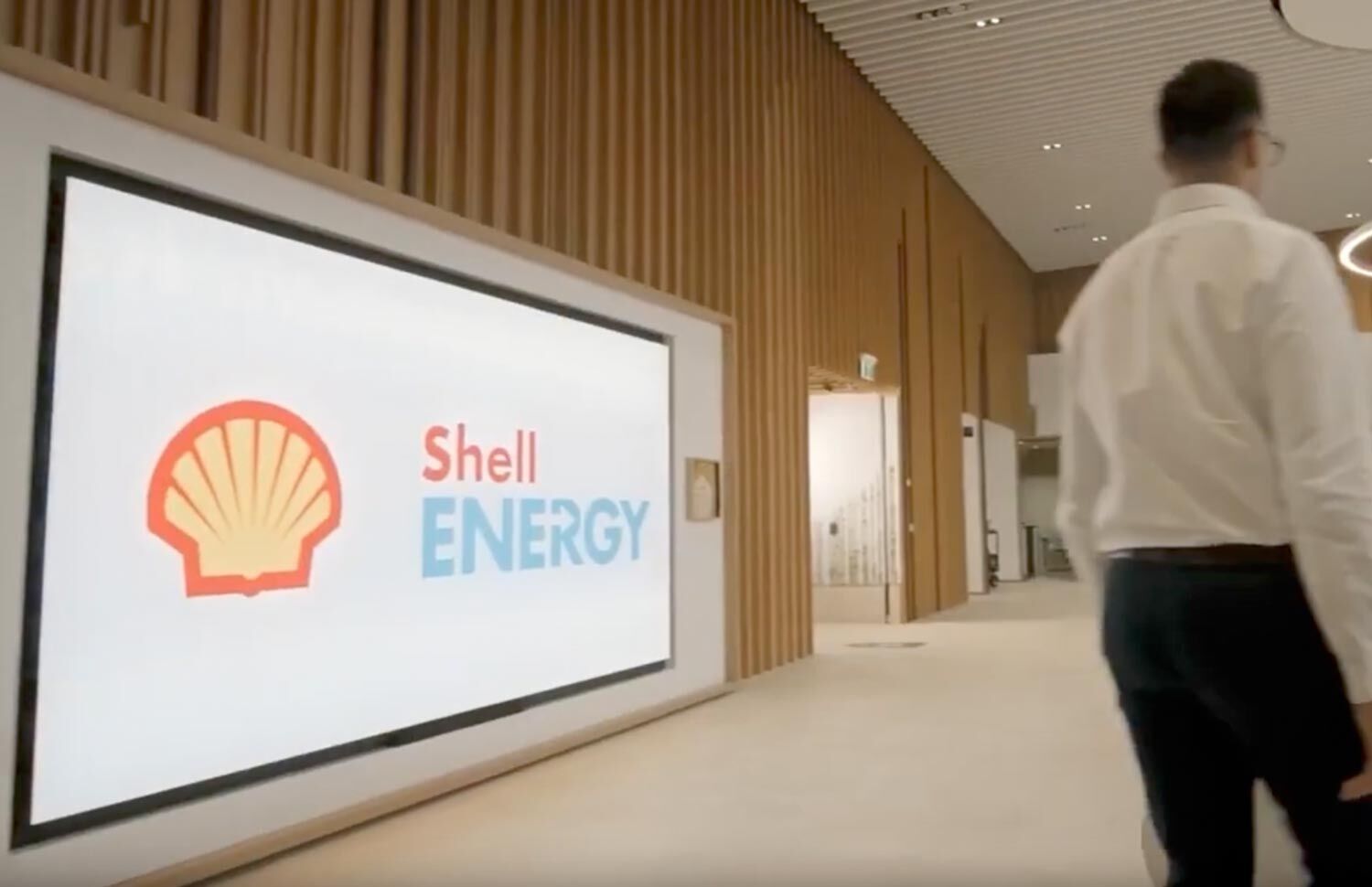 SHELL CORPORATE VIDEO VOICE OVER FEMALE UK